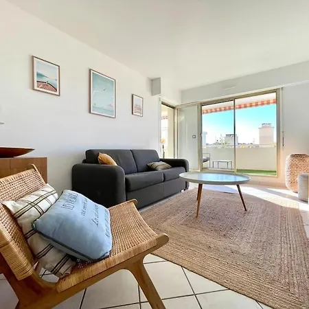 Apartment Magnifique 2p Vue Terrasse Parking Juan-les-Pins