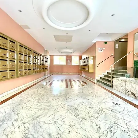 Apartment Magnifique 2p Vue Terrasse Parking Juan-les-Pins