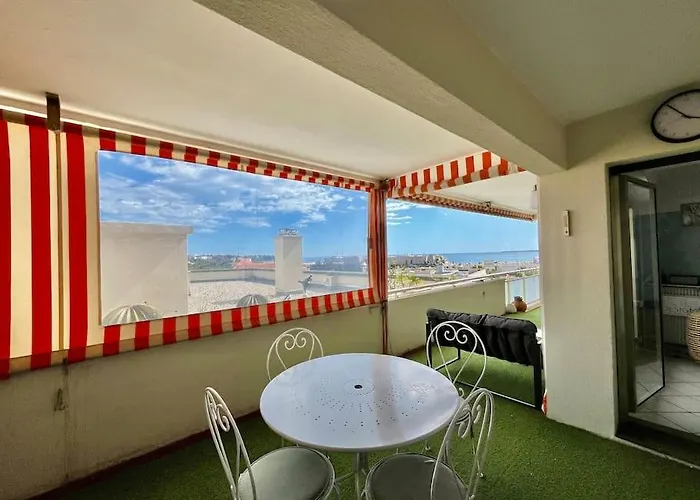 Magnifique 2p Vue Terrasse Parking