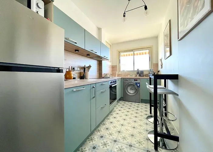 Apartment Magnifique 2p Vue Terrasse Parking *