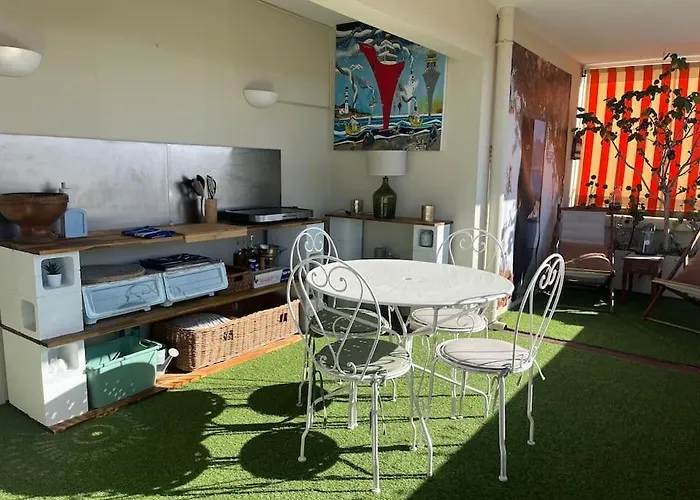 Апартаменти Magnifique 2p Vue Terrasse Parking *