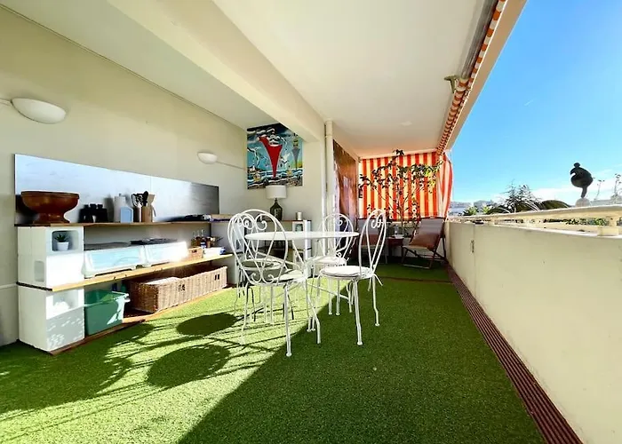 Magnifique 2p Vue Terrasse Parking Апартаменти